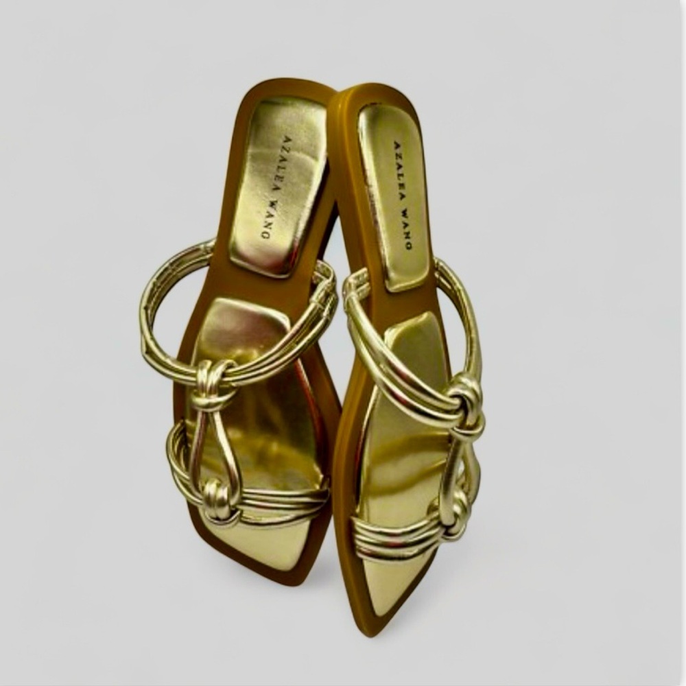 NWOB Womens Azalea Wang Stetson Gold Metallic Leather Slides Sandals MSRP $120